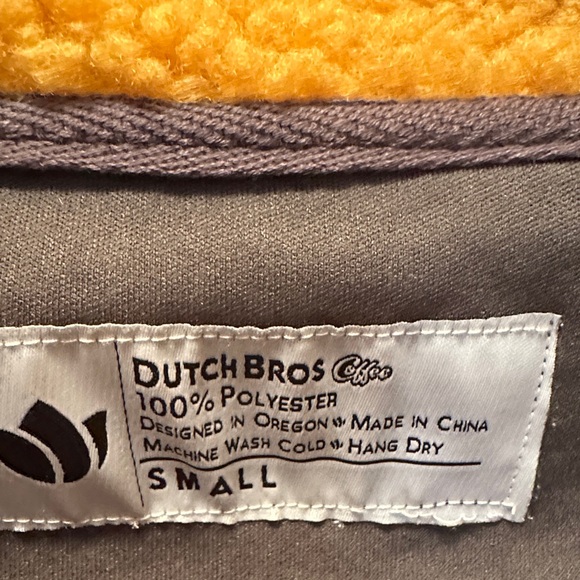 Dutch Bros Color-block Fleece Teddy Pullover with Pockets & 1/4 Snap Size Small - Picture 2 of 6